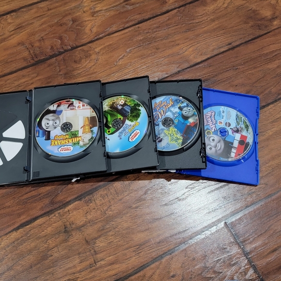 Thomas the Train DVD collection - Picture 10 of 10